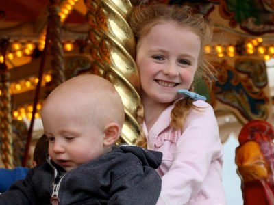 CAROUSEL 1
